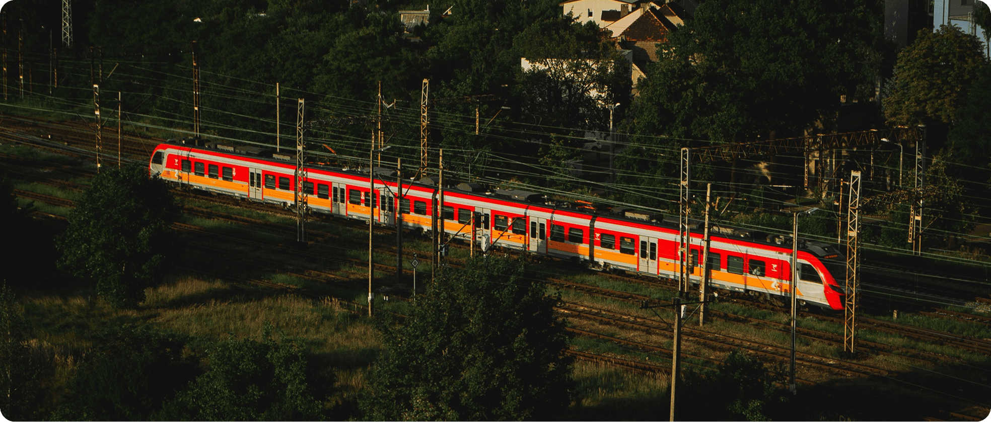 Zintegrowany system informacji pasażerskiej dla PKP PLK S.A.